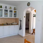 Fonix Haz Διαμέρισμα
